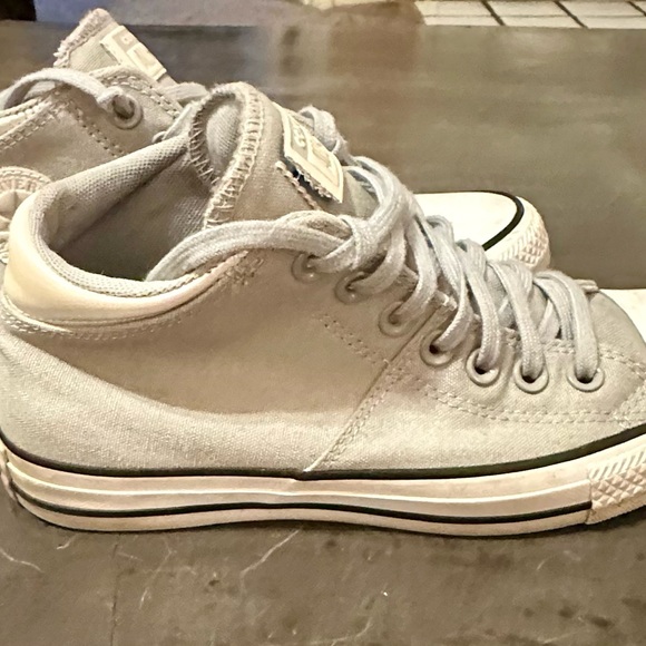 Converse Light Gray quarter-Top Sneakers - Picture 2 of 6